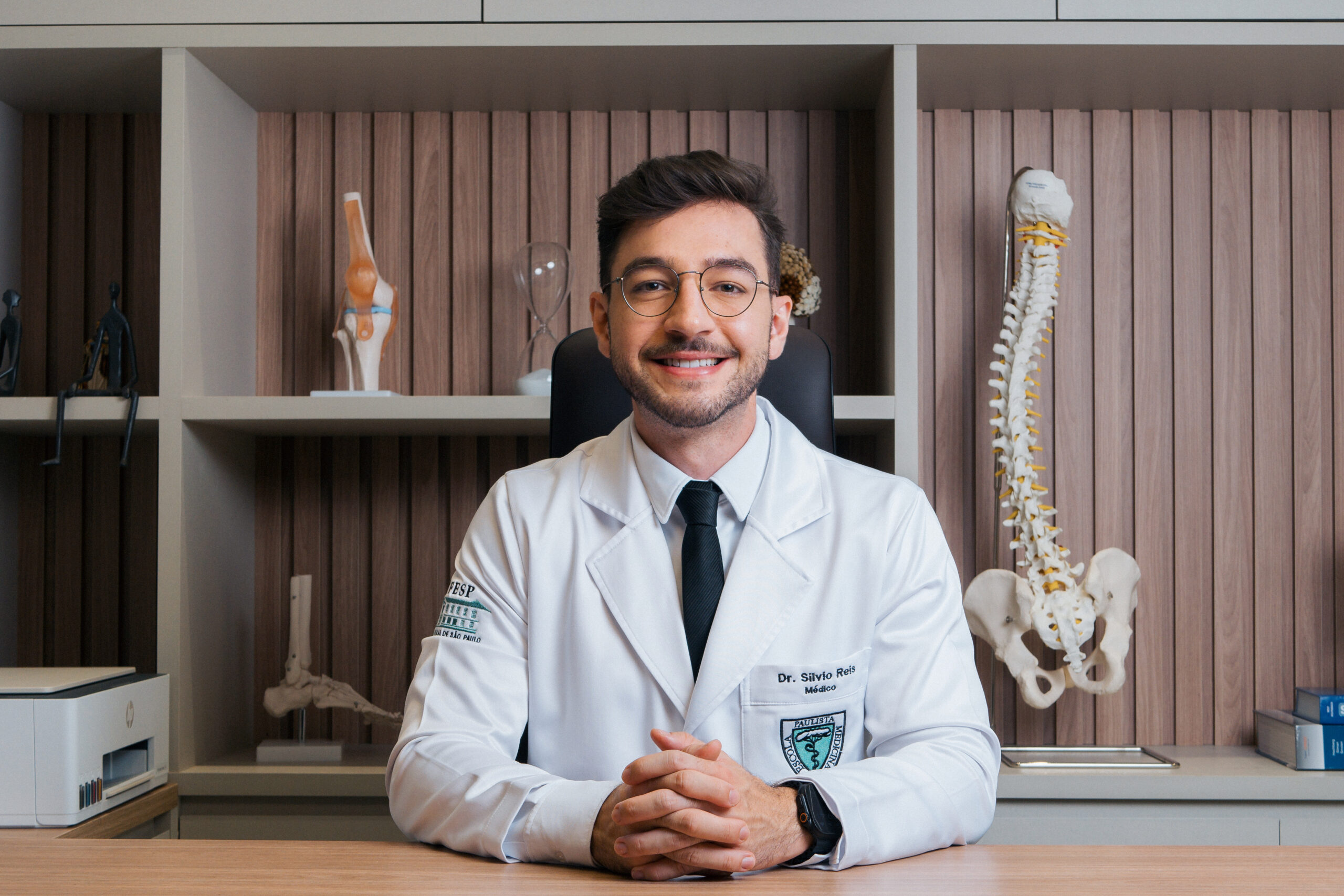 Dr. Silvio Reis | Reumatologista em Pouso Alegre - MG